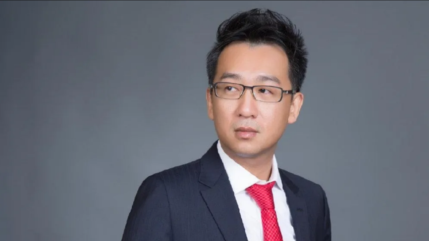 洪灝：AI调整只是中继，资金从过热板块向过冷板块的轮动还未结束 - 图片1
